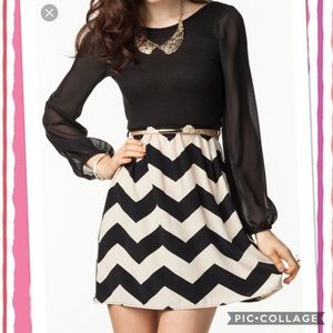 NWOT Chevron Dress